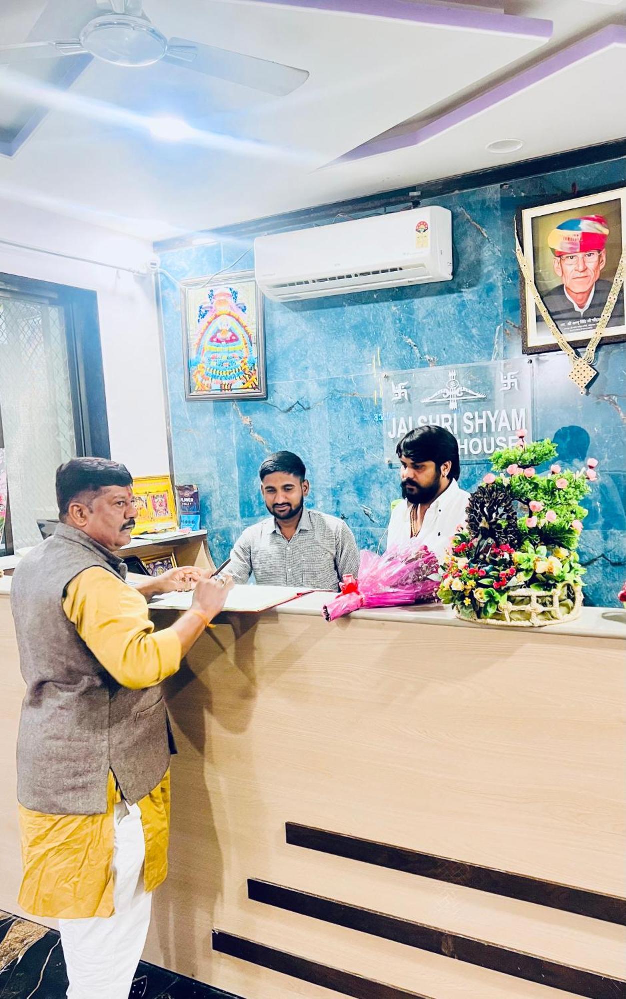 Shree Shyam Hotel Toran Dawar Khatu Экстерьер фото